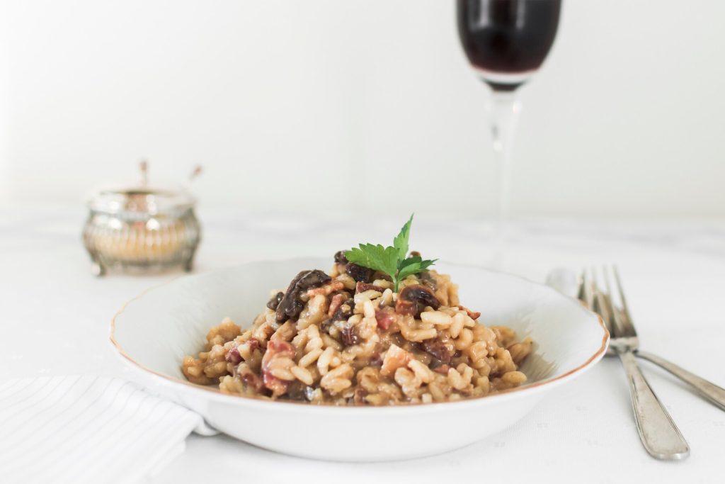 risotto de setas y jamón serrano